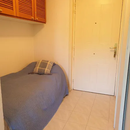 Port 100m Des Plages 4 Person דירה